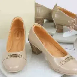 mochi Women Pumps with Synthetic Upper-picture-10