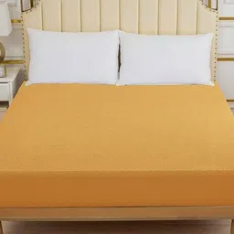 dream care Fitted Waterproof Mattress Protector image 1