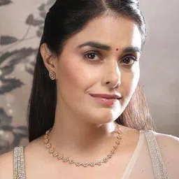 fashion frill Women Gold-Plated Diamond Studded Short Necklace & Earrings Set-picture-17