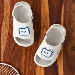 toothless Boys Regular Fit Clogs-picture-40