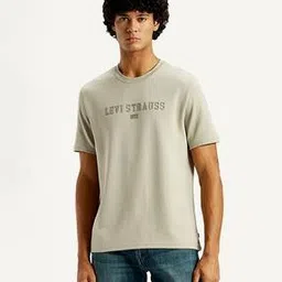 levi's Men Typographic Print Regular Fit Crew-Neck T-Shirt-picture-14