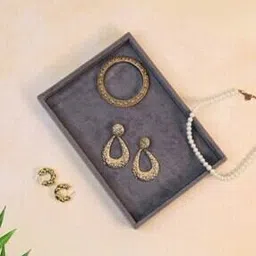 the big trove Small Velvet Jewellery Organizer Tray-picture-13