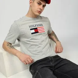 tommy hilfiger Americana Monotype Flag Boxy Fit Crew-Neck T-Shirt-picture-12