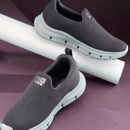 duke Men Slip-On Shoes-picture-12