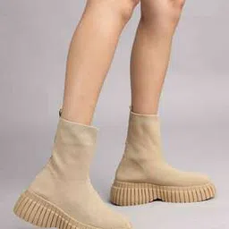 truffle collection Round-Toe Boot with Slip-On Styling-picture-10