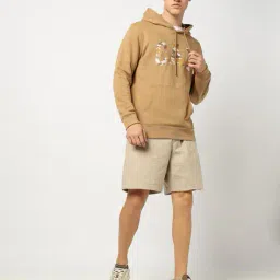 gap Men Mid-Rise Shorts image 1