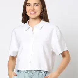 Women Boxy Fit Shirt with Spread Collar-image-81