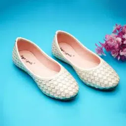 boyz n galz Girls Round-Toe Slip-On Juttis-picture-43