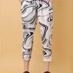 black & blah blah Women Printed Relaxed Fit Trousers-picture-47