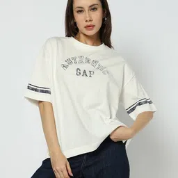 gap Women Brand Print Loose Fit Crew-Neck T-Shirt image 1