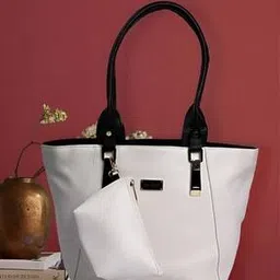 anna claire Panelled Shoulder Bag with Pouch-picture-24
