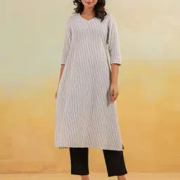 janasya Stripes Straight Kurta image 1