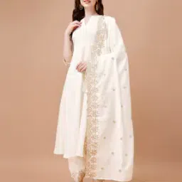 Women Embroidered Anarkali Kurta Set-image-86