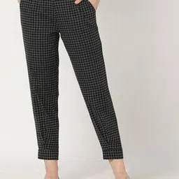 svrnaa by azorte Checked Flat-Front Pants-picture-21