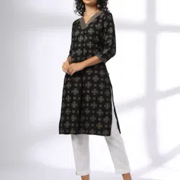 avaasa mix n' match Women Geometric Print Straight Kurta image 1