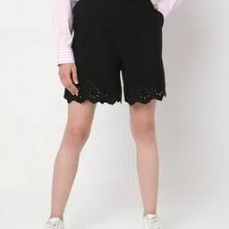 vero moda Schiffli Shorts with Insert Pockets-picture-36