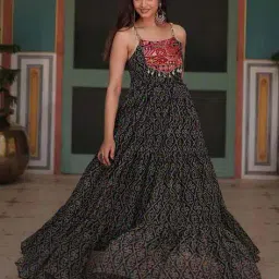 fashion basket Women Square Neck Printed Gown Dress image 1