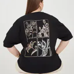 styli Women Plus Oversized Foil No One Is You Back Graphic Longline T-Shirt-picture-15
