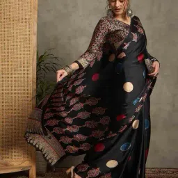 ri-wah Women Printed Saree with Blouse Piece  image 1