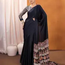 Saree with Contrast Pallu-image-77