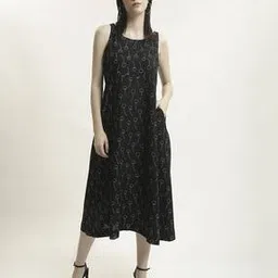 black & blah blah Women Floral Print Fit & Flare Dress-picture-48