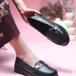 padchin Women Slip-On Moccasins with Metal-Accent-picture-33