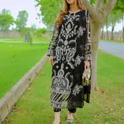 piludi Women Embroidered Straight Kurta with Pants & Dupatta image 1