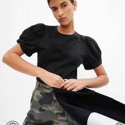gap Solid Round Neck Slim Fit Top-picture-23