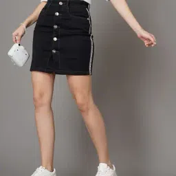 owen hart Women Button-Front A-Line Denim Skirt image 1