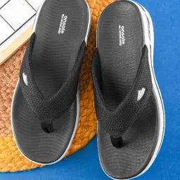 onsole Men Flip Flops With Faux Leather Upper image 1