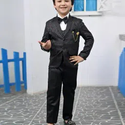 pixie n prince Boys Suit Set image 1