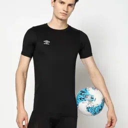 umbro Men Core Baselayer Snug Fit T-Shirt image 1