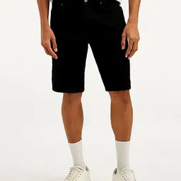 levi's Men Tapered Fit Shorts image 1