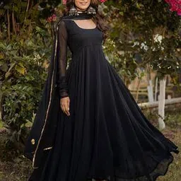 svaraa Women Round-Neck Anarkali Kurta Set-picture-21