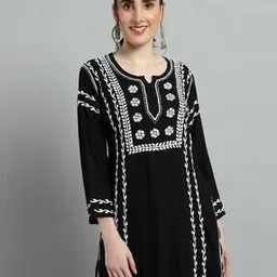 fashionable chikan handikraft Women Embroidered Straight Kurti-picture-50