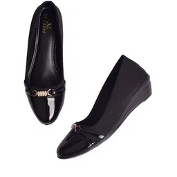 xe looks Women Slip-On Heeled Wedges image 1