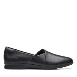 clarks Women Slip-On Sneakers with Patent Leather Upper-picture-11