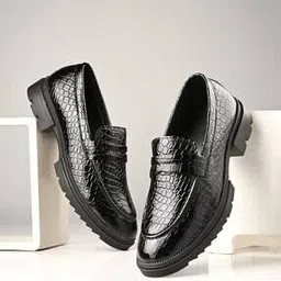 mactree Men Croc-Pattern Slip-On Loafers-picture-20