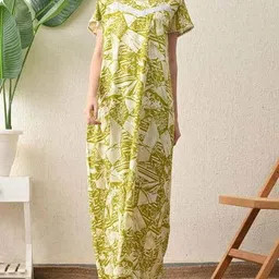 ichaa Women Printed Round-Neck Nightie image 1