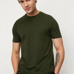 max Short-Sleeves Crew-Neck T-Shirt-picture-31