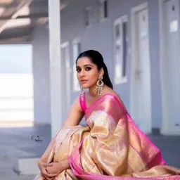 aldwych Women Zari Woven Saree with Contrast Border-picture-25