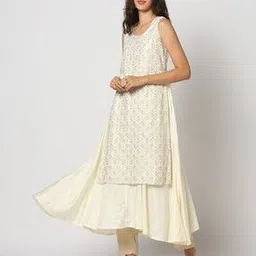 avaasa mix n' match Women Embroidered Flared Kurta-picture-36