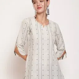 akimia Handloom Kurti with Petal Sleeves-picture-11