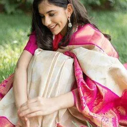 miss beelee Floral Woven Kanjeevaram Saree with Contrast Border-picture-40