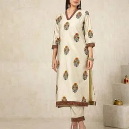 soch Women Chanderi Blend Floral Print Kurta Set-picture-35