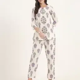 divena Women Floral Print Top & Pants Nightwear Set-picture-18