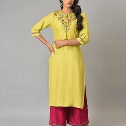 Straight Kurta with Embroidered Yoke-picture-22