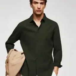 mischief monkey Men Tailored Fit Shirt with Spread Collar-picture-41