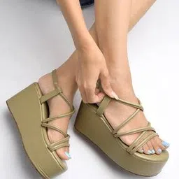 shoetopia Open-Toe Platforms with Buckle Fastening-picture-40