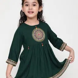 ishti Embroidered Round-Neck Top-picture-12